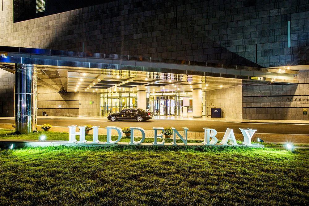 Hidden Bay Hotel Йосу Екстер'єр фото